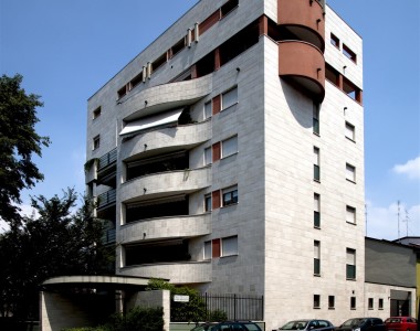 2000 – Milano, Via Primaticcio 164